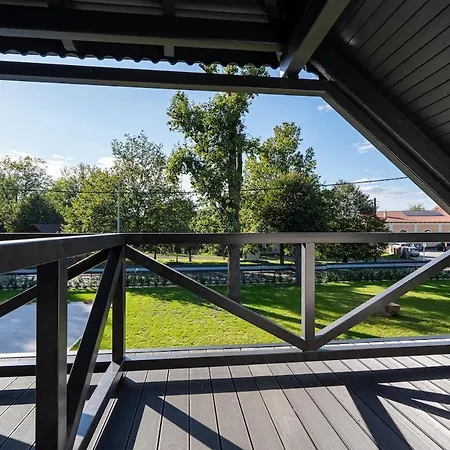 Aparthouse 45b Semesterbostad Radomierzyce