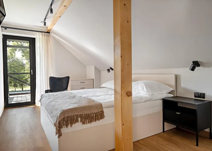 Aparthouse 45b * Radomierzyce